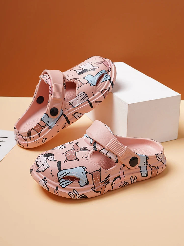 Kids Clogs, Lightweight Easy Clean Children's Mules, Cartoon Graphic Waterproof Shoes