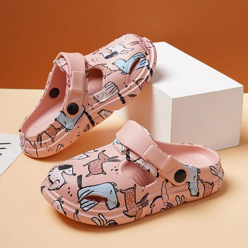 Kids Clogs, Lightweight Easy Clean Children's Mules, Cartoon Graphic Waterproof Shoes